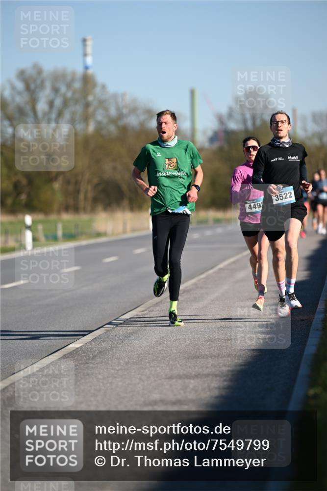 06.04.2025 - 44. Internationalen Wilhelmsburger Insellauf Dr. Thomas Lammeyer http://msf.ph/oto/7549799 06.04.2025 09:19:26 Laufen 4492, 3522 meine-sportfotos.de