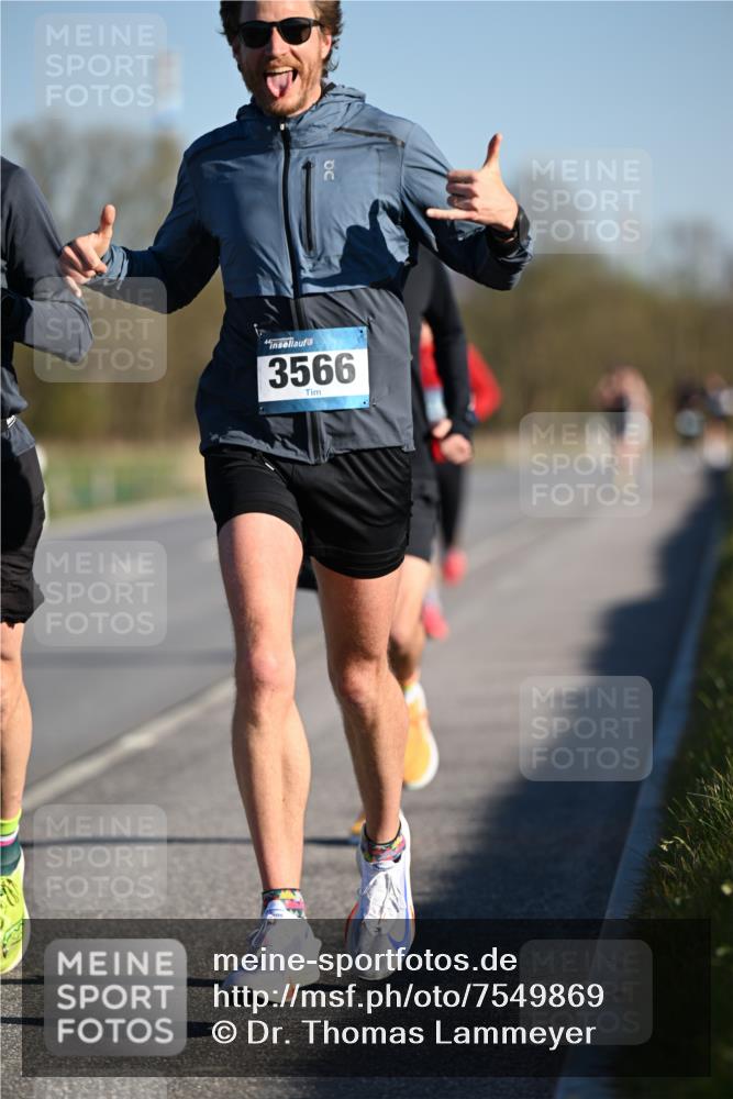 06.04.2025 - 44. Internationalen Wilhelmsburger Insellauf Dr. Thomas Lammeyer http://msf.ph/oto/7549869 06.04.2025 09:19:44 Laufen 3566 meine-sportfotos.de