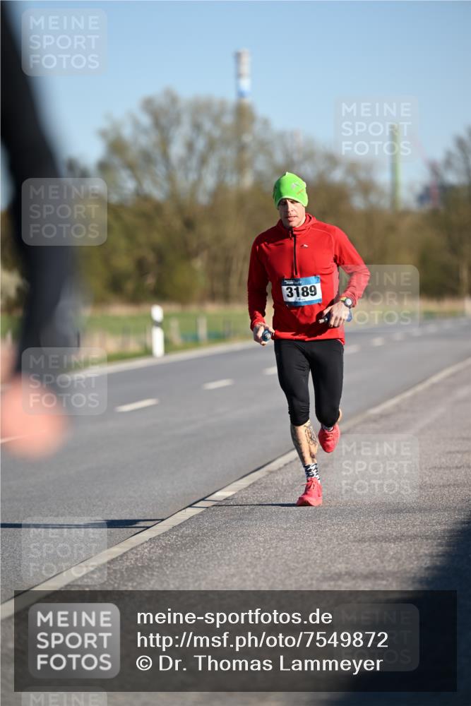 06.04.2025 - 44. Internationalen Wilhelmsburger Insellauf Dr. Thomas Lammeyer http://msf.ph/oto/7549872 06.04.2025 09:19:46 Laufen 3189 meine-sportfotos.de