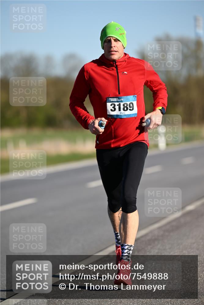 06.04.2025 - 44. Internationalen Wilhelmsburger Insellauf Dr. Thomas Lammeyer http://msf.ph/oto/7549888 06.04.2025 09:19:48 Laufen 3189 meine-sportfotos.de