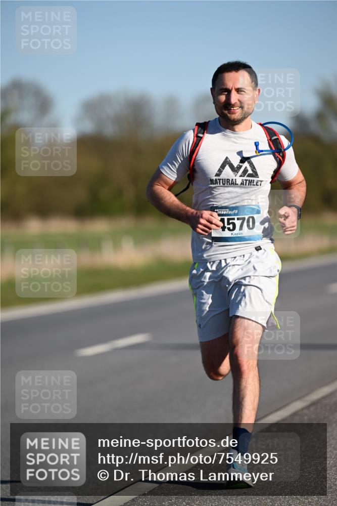 06.04.2025 - 44. Internationalen Wilhelmsburger Insellauf Dr. Thomas Lammeyer http://msf.ph/oto/7549925 06.04.2025 09:20:06 Laufen 570 meine-sportfotos.de