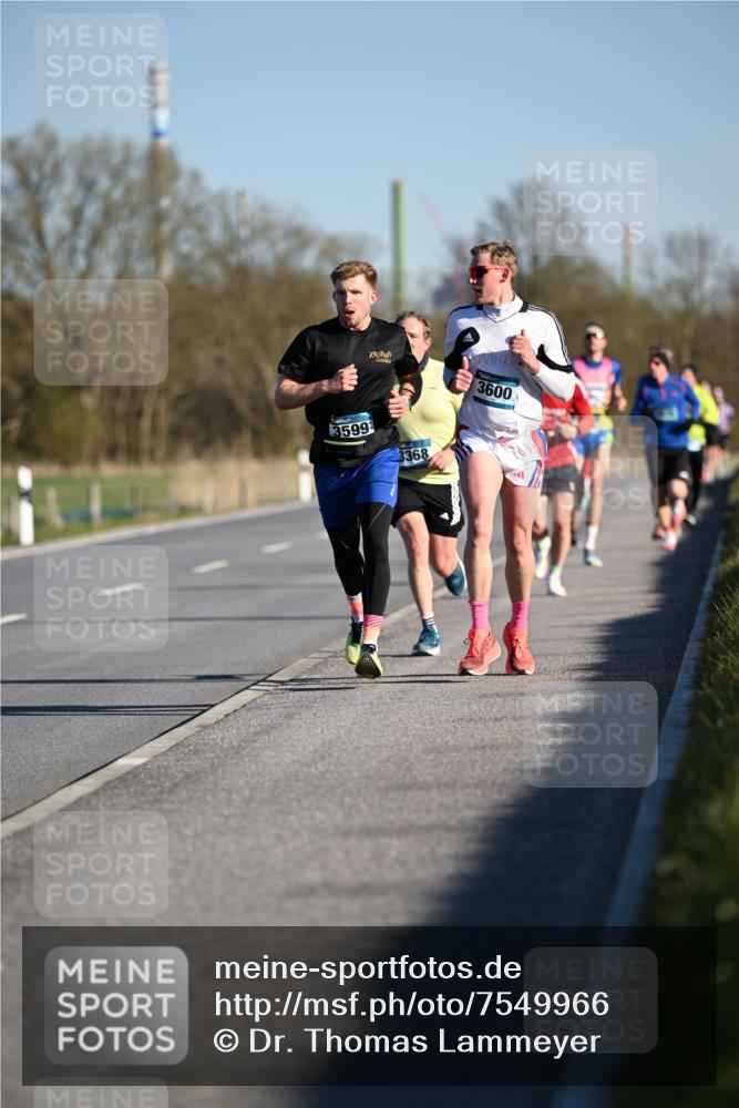 06.04.2025 - 44. Internationalen Wilhelmsburger Insellauf Dr. Thomas Lammeyer http://msf.ph/oto/7549966 06.04.2025 09:20:17 Laufen  meine-sportfotos.de