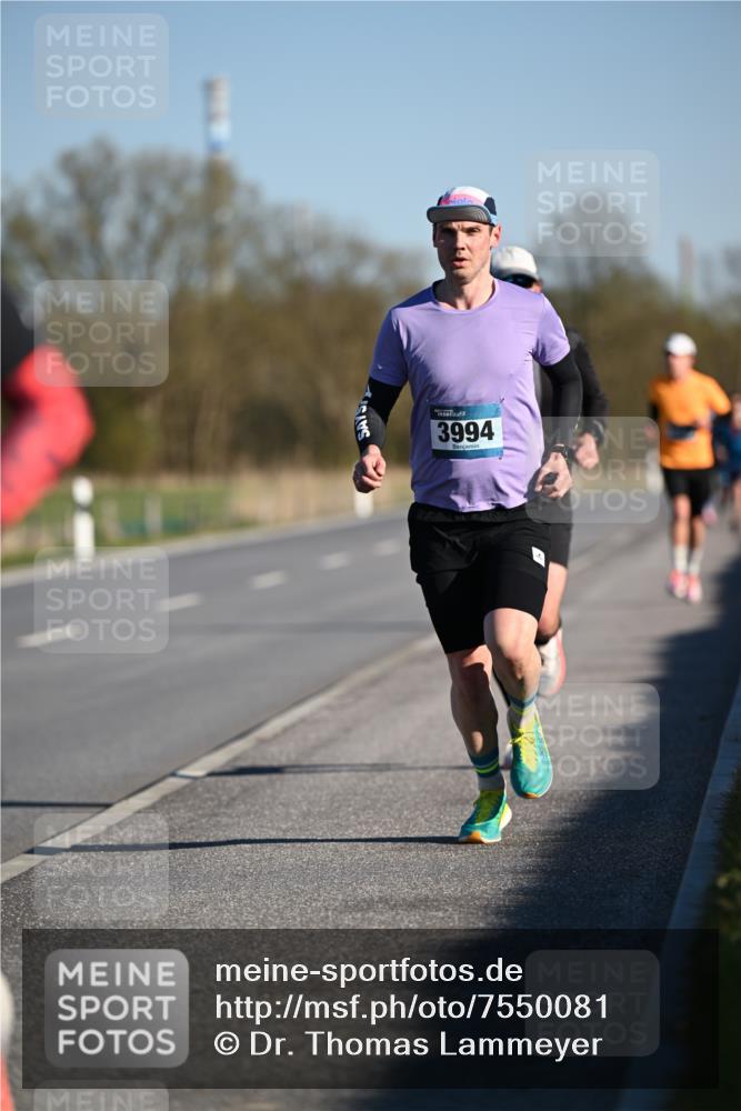 06.04.2025 - 44. Internationalen Wilhelmsburger Insellauf Dr. Thomas Lammeyer http://msf.ph/oto/7550081 06.04.2025 09:20:46 Laufen 3994 meine-sportfotos.de