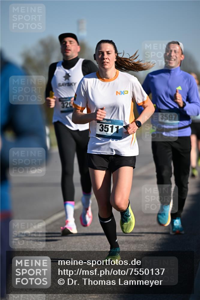 06.04.2025 - 44. Internationalen Wilhelmsburger Insellauf Dr. Thomas Lammeyer http://msf.ph/oto/7550137 06.04.2025 09:21:03 Laufen 320, 3511, 3597 meine-sportfotos.de