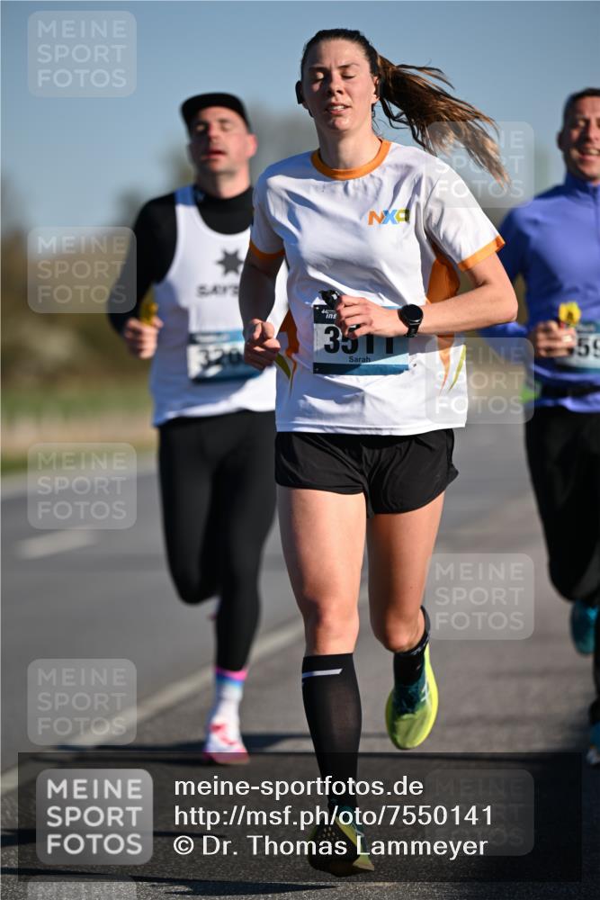 06.04.2025 - 44. Internationalen Wilhelmsburger Insellauf Dr. Thomas Lammeyer http://msf.ph/oto/7550141 06.04.2025 09:21:04 Laufen 44, 3511, 59 meine-sportfotos.de