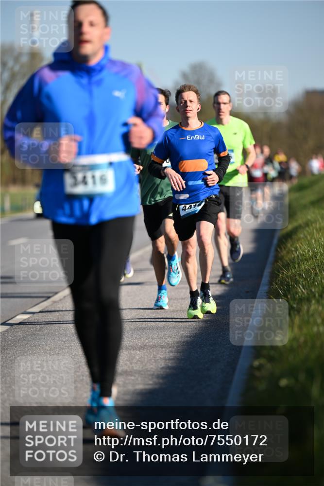06.04.2025 - 44. Internationalen Wilhelmsburger Insellauf Dr. Thomas Lammeyer http://msf.ph/oto/7550172 06.04.2025 09:21:10 Laufen 3416, 441 meine-sportfotos.de