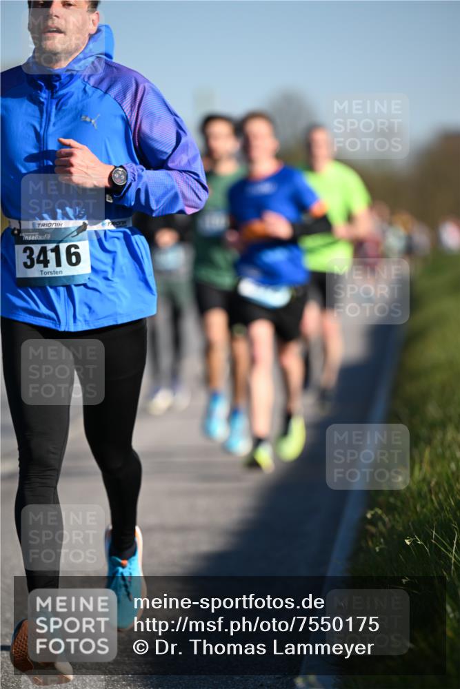 06.04.2025 - 44. Internationalen Wilhelmsburger Insellauf Dr. Thomas Lammeyer http://msf.ph/oto/7550175 06.04.2025 09:21:10 Laufen 3416 meine-sportfotos.de