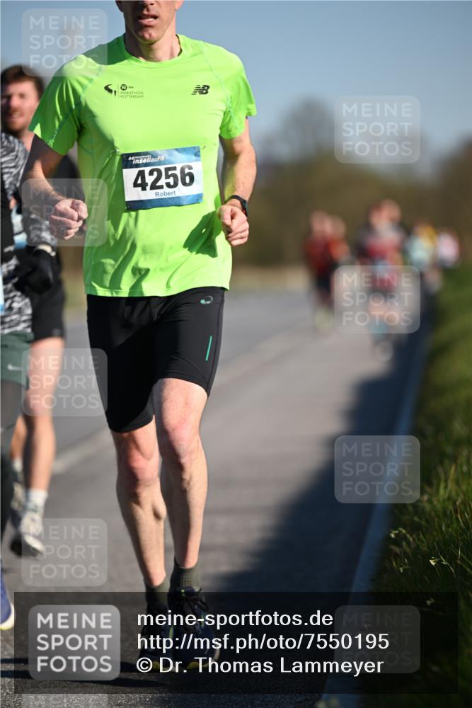 06.04.2025 - 44. Internationalen Wilhelmsburger Insellauf Dr. Thomas Lammeyer http://msf.ph/oto/7550195 06.04.2025 09:21:14 Laufen 4256 meine-sportfotos.de