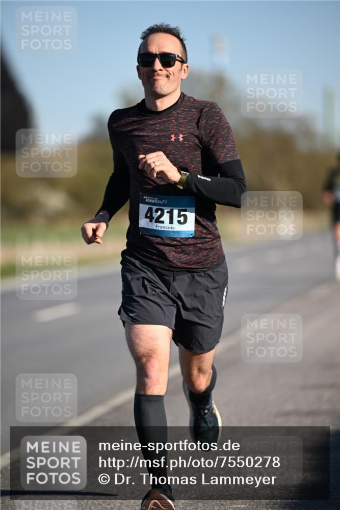 06.04.2025 - 44. Internationalen Wilhelmsburger Insellauf Dr. Thomas Lammeyer http://msf.ph/oto/7550278 06.04.2025 09:21:31 Laufen 4215 meine-sportfotos.de