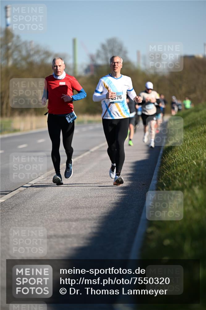 06.04.2025 - 44. Internationalen Wilhelmsburger Insellauf Dr. Thomas Lammeyer http://msf.ph/oto/7550320 06.04.2025 09:21:47 Laufen 346, 576 meine-sportfotos.de