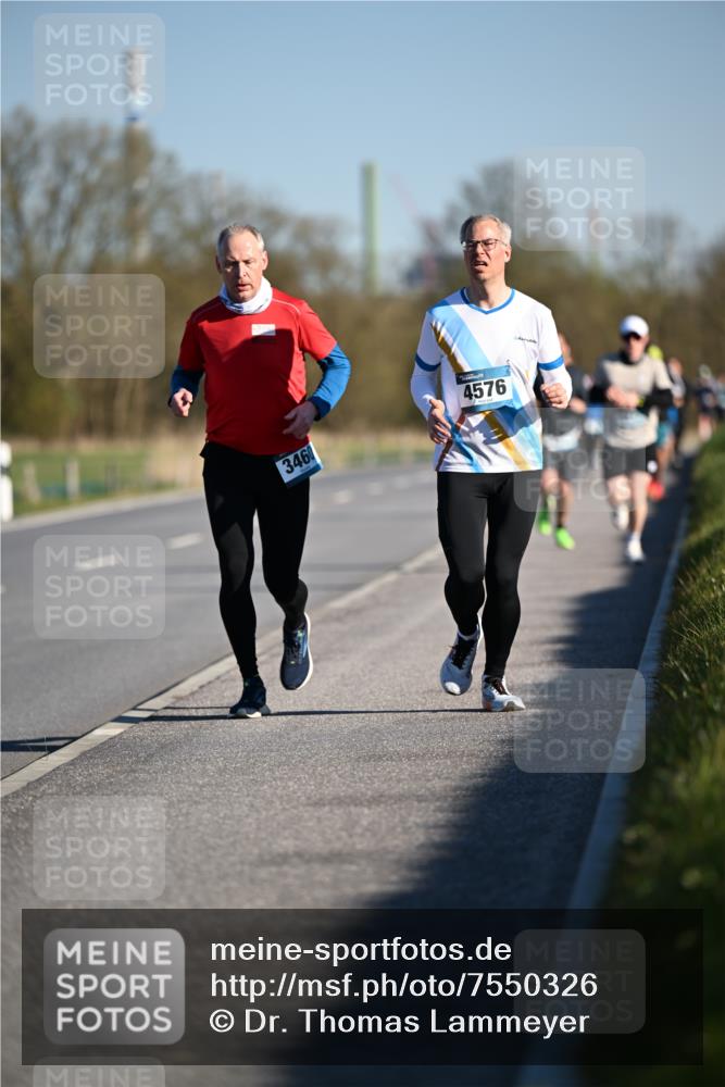 06.04.2025 - 44. Internationalen Wilhelmsburger Insellauf Dr. Thomas Lammeyer http://msf.ph/oto/7550326 06.04.2025 09:21:48 Laufen 3460, 4576 meine-sportfotos.de