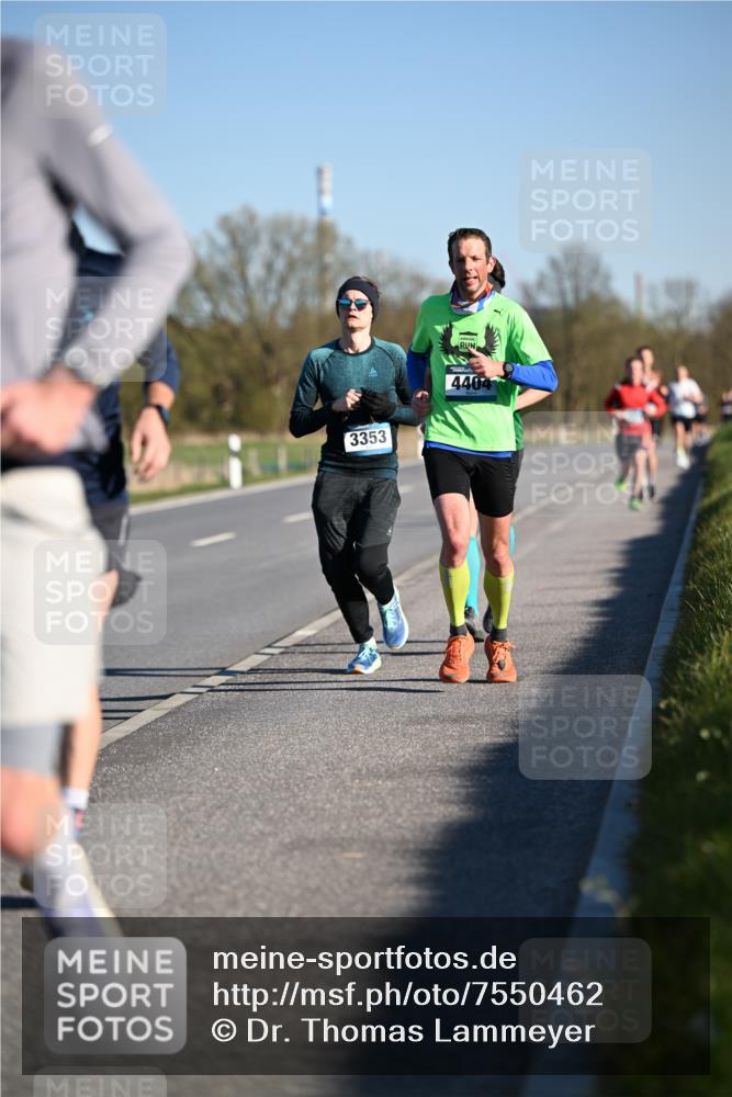 06.04.2025 - 44. Internationalen Wilhelmsburger Insellauf Dr. Thomas Lammeyer http://msf.ph/oto/7550462 06.04.2025 09:22:25 Laufen 3353, 4404 meine-sportfotos.de
