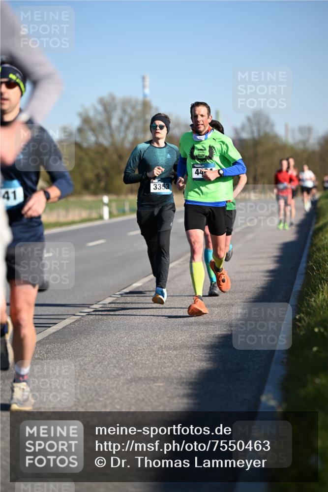 06.04.2025 - 44. Internationalen Wilhelmsburger Insellauf Dr. Thomas Lammeyer http://msf.ph/oto/7550463 06.04.2025 09:22:26 Laufen 41, 3353, 44 meine-sportfotos.de