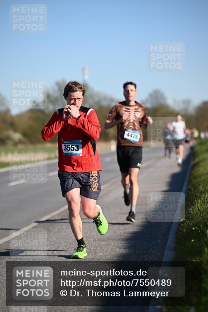 06.04.2025 - 44. Internationalen Wilhelmsburger Insellauf Dr. Thomas Lammeyer http://msf.ph/oto/7550489 06.04.2025 09:22:34 Laufen 3553 meine-sportfotos.de