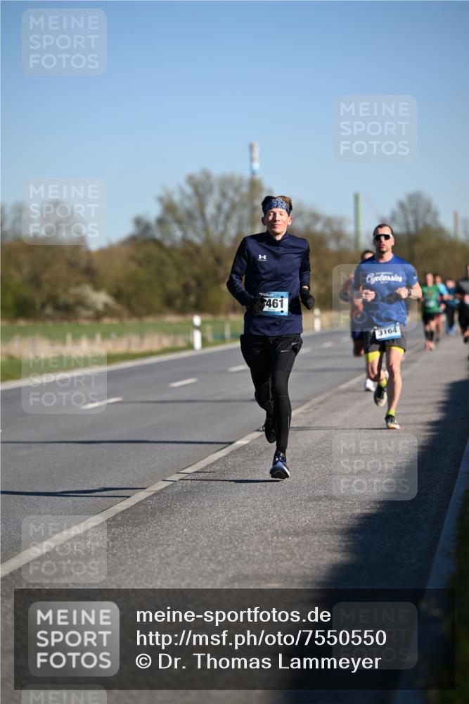 06.04.2025 - 44. Internationalen Wilhelmsburger Insellauf Dr. Thomas Lammeyer http://msf.ph/oto/7550550 06.04.2025 09:22:45 Laufen 1, 461, 3164 meine-sportfotos.de