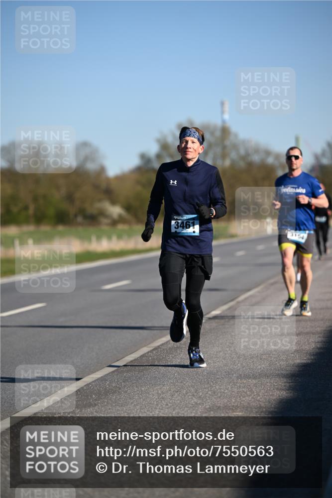06.04.2025 - 44. Internationalen Wilhelmsburger Insellauf Dr. Thomas Lammeyer http://msf.ph/oto/7550563 06.04.2025 09:22:46 Laufen 3461, 3154 meine-sportfotos.de