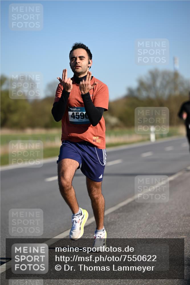 06.04.2025 - 44. Internationalen Wilhelmsburger Insellauf Dr. Thomas Lammeyer http://msf.ph/oto/7550622 06.04.2025 09:22:51 Laufen 4590 meine-sportfotos.de