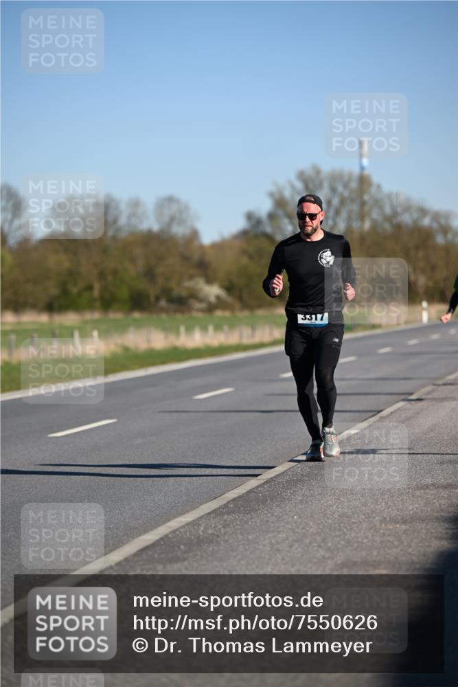 06.04.2025 - 44. Internationalen Wilhelmsburger Insellauf Dr. Thomas Lammeyer http://msf.ph/oto/7550626 06.04.2025 09:22:53 Laufen 3317 meine-sportfotos.de