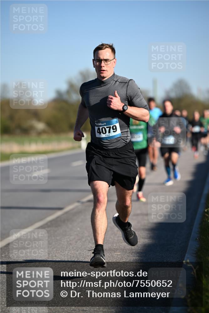06.04.2025 - 44. Internationalen Wilhelmsburger Insellauf Dr. Thomas Lammeyer http://msf.ph/oto/7550652 06.04.2025 09:22:56 Laufen 4079 meine-sportfotos.de