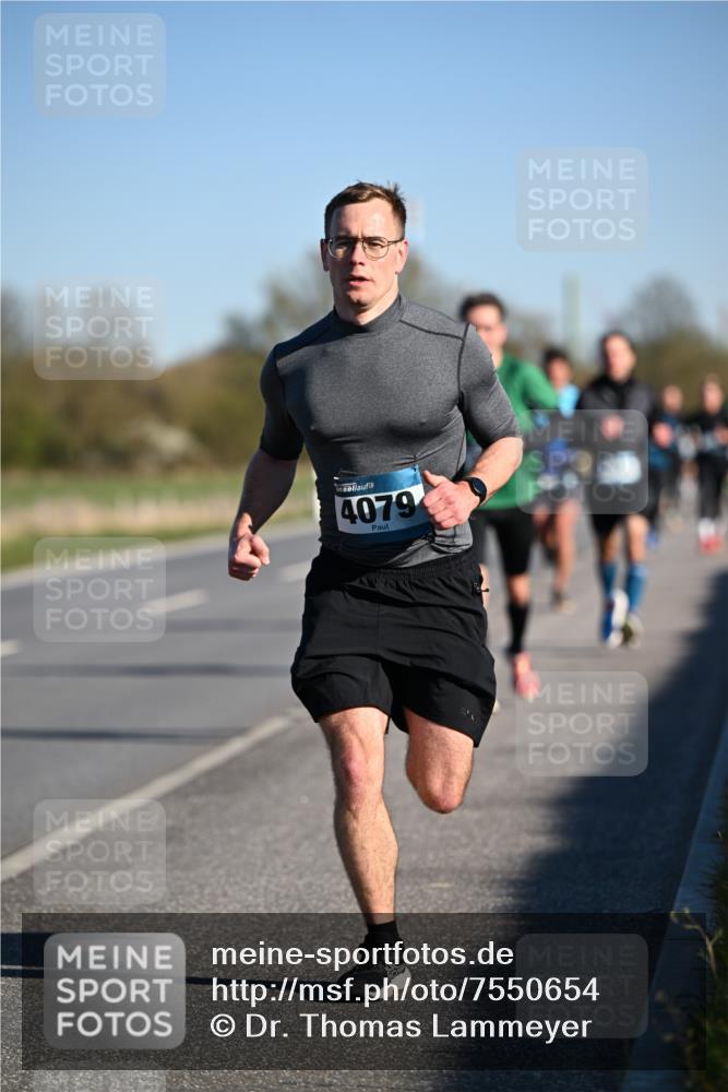 06.04.2025 - 44. Internationalen Wilhelmsburger Insellauf Dr. Thomas Lammeyer http://msf.ph/oto/7550654 06.04.2025 09:22:56 Laufen 4079 meine-sportfotos.de
