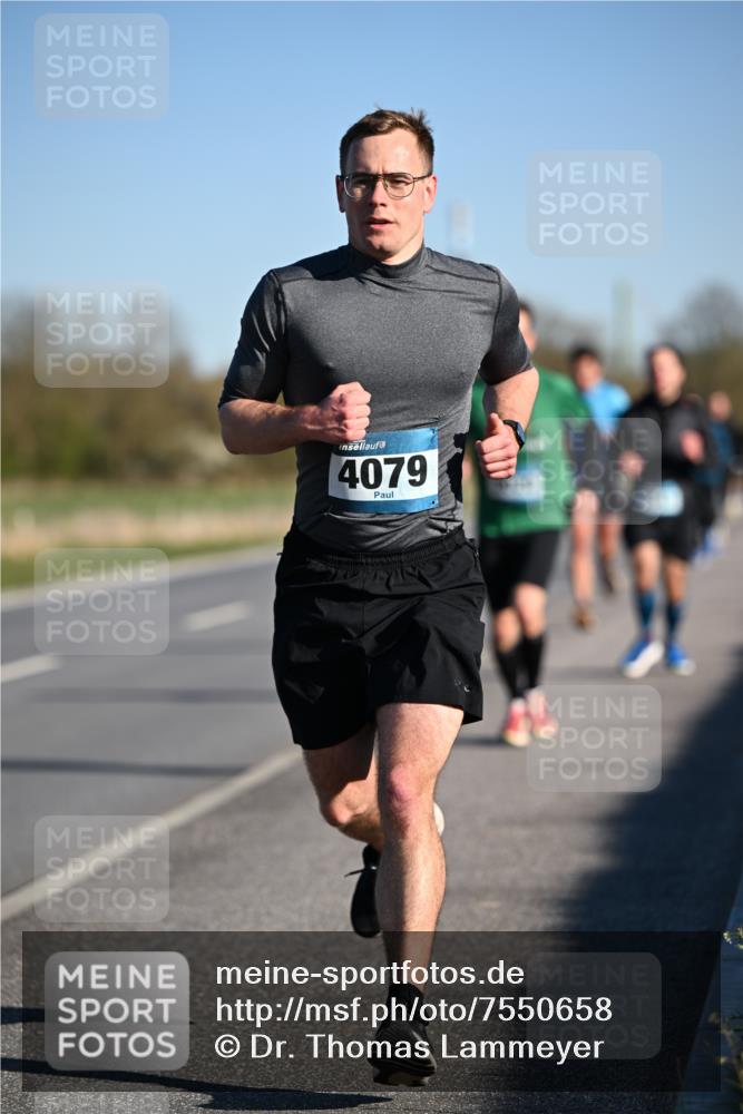 06.04.2025 - 44. Internationalen Wilhelmsburger Insellauf Dr. Thomas Lammeyer http://msf.ph/oto/7550658 06.04.2025 09:22:56 Laufen 4079 meine-sportfotos.de