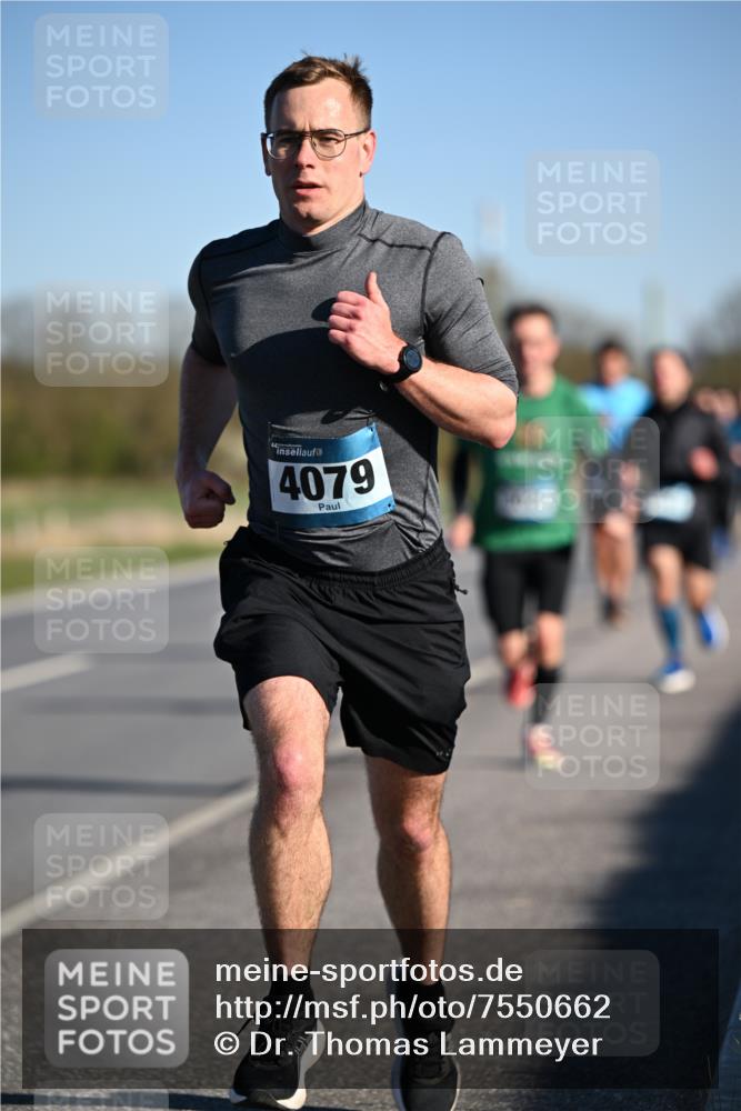 06.04.2025 - 44. Internationalen Wilhelmsburger Insellauf Dr. Thomas Lammeyer http://msf.ph/oto/7550662 06.04.2025 09:22:56 Laufen 4079 meine-sportfotos.de