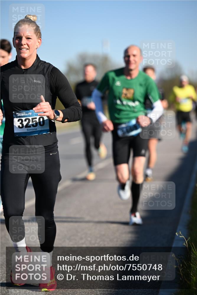 06.04.2025 - 44. Internationalen Wilhelmsburger Insellauf Dr. Thomas Lammeyer http://msf.ph/oto/7550748 06.04.2025 09:23:05 Laufen 3250 meine-sportfotos.de