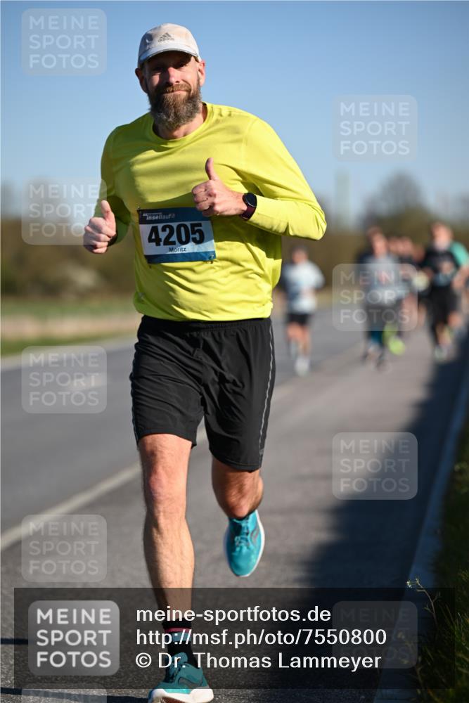 06.04.2025 - 44. Internationalen Wilhelmsburger Insellauf Dr. Thomas Lammeyer http://msf.ph/oto/7550800 06.04.2025 09:23:11 Laufen 4205 meine-sportfotos.de