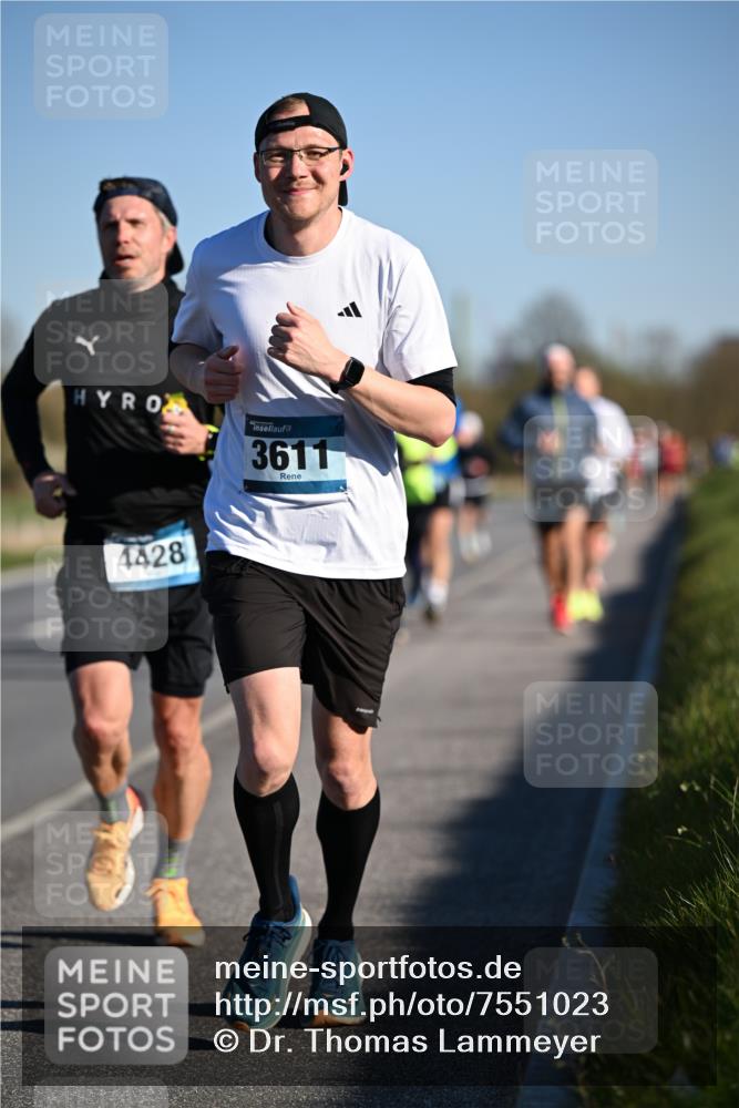 06.04.2025 - 44. Internationalen Wilhelmsburger Insellauf Dr. Thomas Lammeyer http://msf.ph/oto/7551023 06.04.2025 09:23:35 Laufen 4428, 3611 meine-sportfotos.de