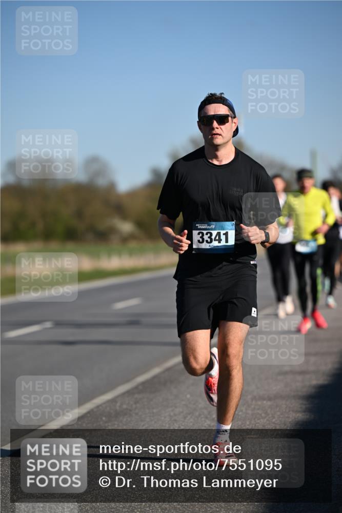 06.04.2025 - 44. Internationalen Wilhelmsburger Insellauf Dr. Thomas Lammeyer http://msf.ph/oto/7551095 06.04.2025 09:23:42 Laufen 3341 meine-sportfotos.de