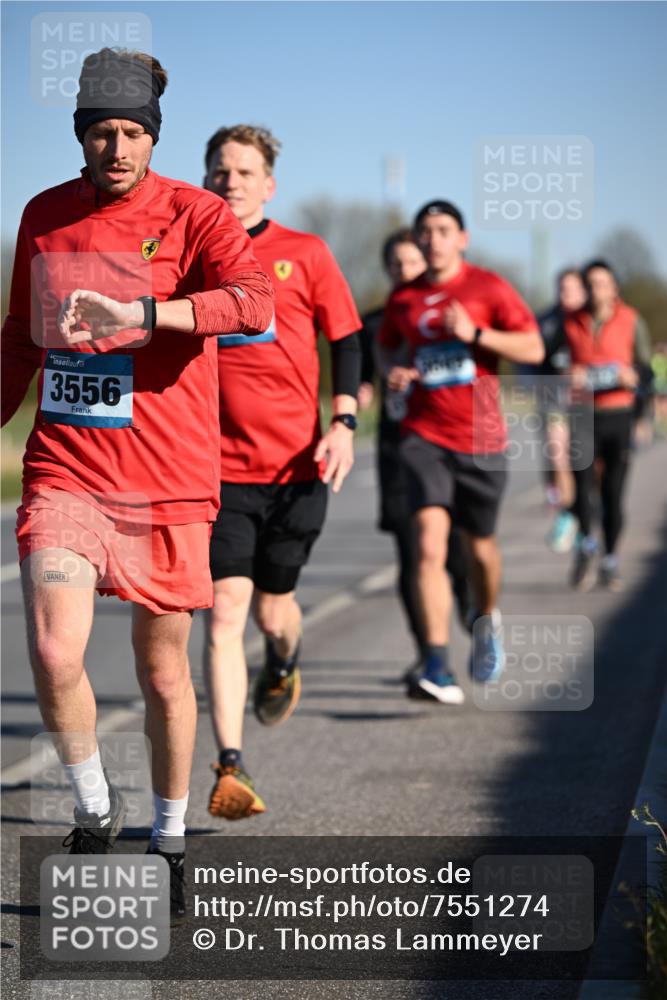 06.04.2025 - 44. Internationalen Wilhelmsburger Insellauf Dr. Thomas Lammeyer http://msf.ph/oto/7551274 06.04.2025 09:23:59 Laufen 3556 meine-sportfotos.de