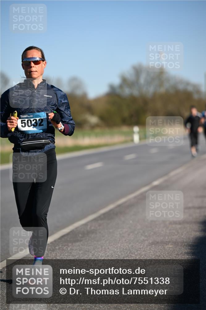 06.04.2025 - 44. Internationalen Wilhelmsburger Insellauf Dr. Thomas Lammeyer http://msf.ph/oto/7551338 06.04.2025 09:24:06 Laufen 5032 meine-sportfotos.de