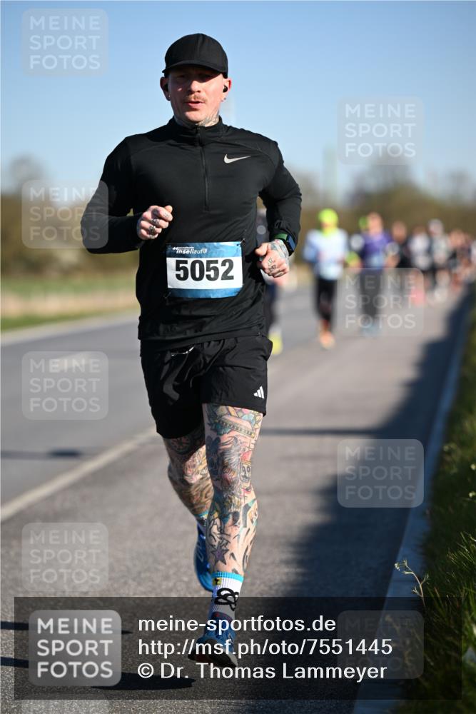 06.04.2025 - 44. Internationalen Wilhelmsburger Insellauf Dr. Thomas Lammeyer http://msf.ph/oto/7551445 06.04.2025 09:24:19 Laufen 5052 meine-sportfotos.de