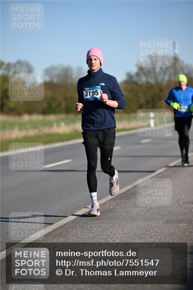 06.04.2025 - 44. Internationalen Wilhelmsburger Insellauf Dr. Thomas Lammeyer http://msf.ph/oto/7551547 06.04.2025 09:24:35 Laufen 3195 meine-sportfotos.de