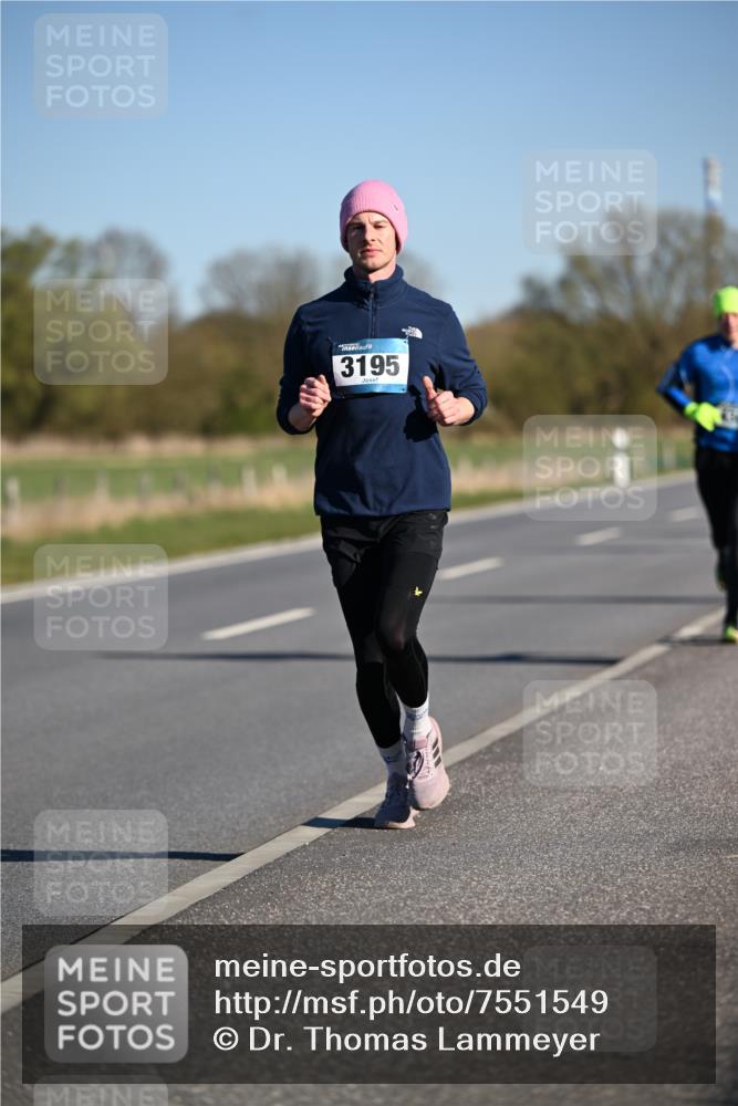 06.04.2025 - 44. Internationalen Wilhelmsburger Insellauf Dr. Thomas Lammeyer http://msf.ph/oto/7551549 06.04.2025 09:24:36 Laufen 3195 meine-sportfotos.de