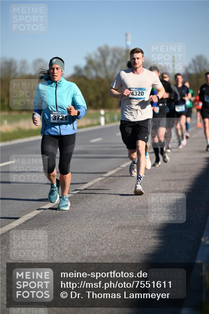 06.04.2025 - 44. Internationalen Wilhelmsburger Insellauf Dr. Thomas Lammeyer http://msf.ph/oto/7551611 06.04.2025 09:24:43 Laufen 3721, 4320 meine-sportfotos.de