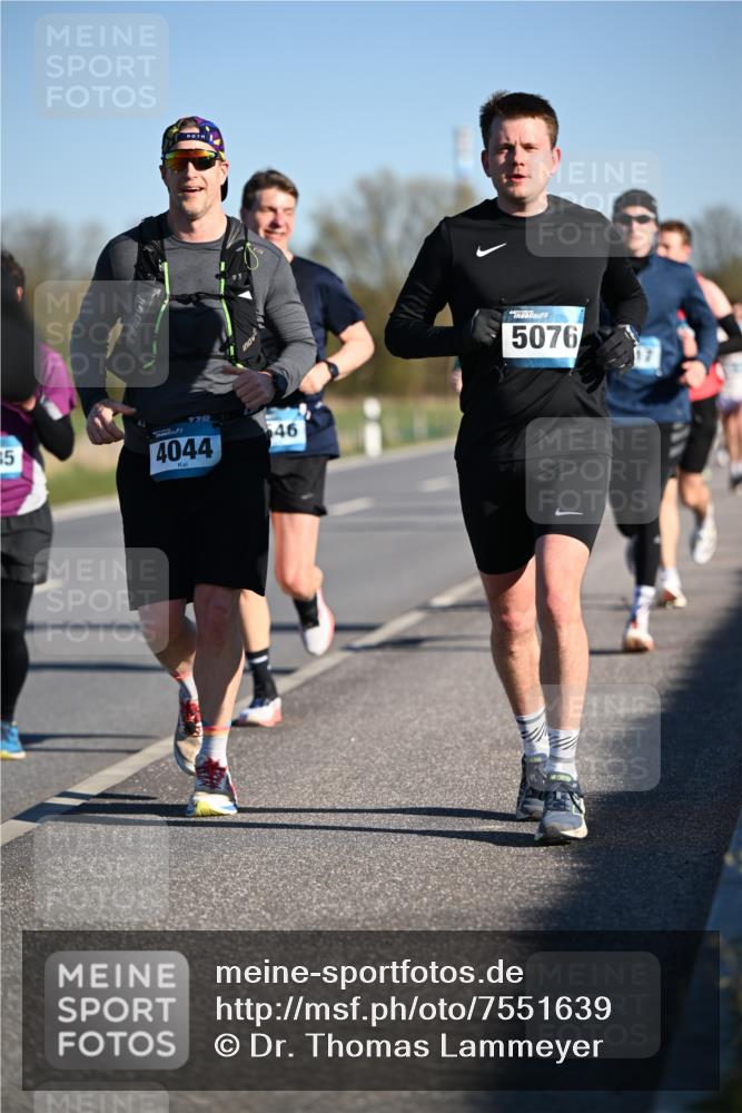 06.04.2025 - 44. Internationalen Wilhelmsburger Insellauf Dr. Thomas Lammeyer http://msf.ph/oto/7551639 06.04.2025 09:24:47 Laufen 35, 73, 4044, 646, 5076 meine-sportfotos.de