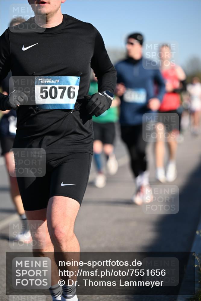 06.04.2025 - 44. Internationalen Wilhelmsburger Insellauf Dr. Thomas Lammeyer http://msf.ph/oto/7551656 06.04.2025 09:24:49 Laufen 5076 meine-sportfotos.de