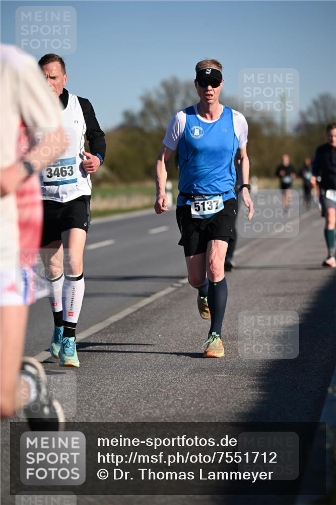 06.04.2025 - 44. Internationalen Wilhelmsburger Insellauf Dr. Thomas Lammeyer http://msf.ph/oto/7551712 06.04.2025 09:24:57 Laufen 3463, 3, 5137 meine-sportfotos.de