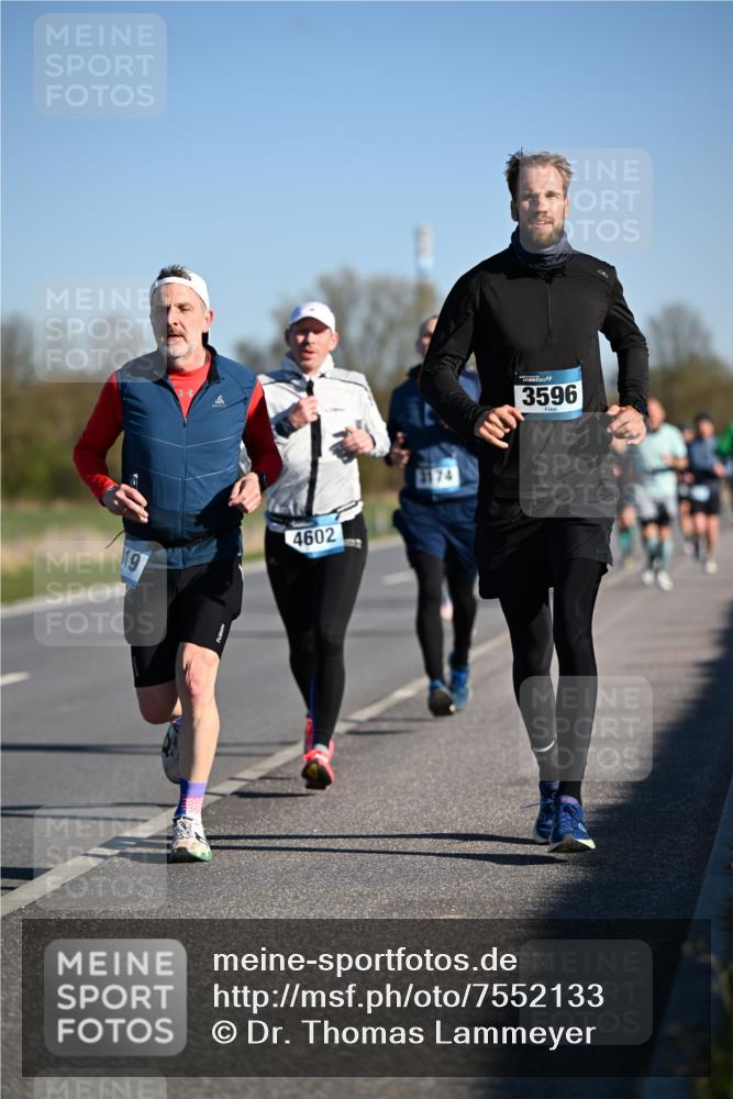 06.04.2025 - 44. Internationalen Wilhelmsburger Insellauf Dr. Thomas Lammeyer http://msf.ph/oto/7552133 06.04.2025 09:25:40 Laufen 4602, 3596 meine-sportfotos.de
