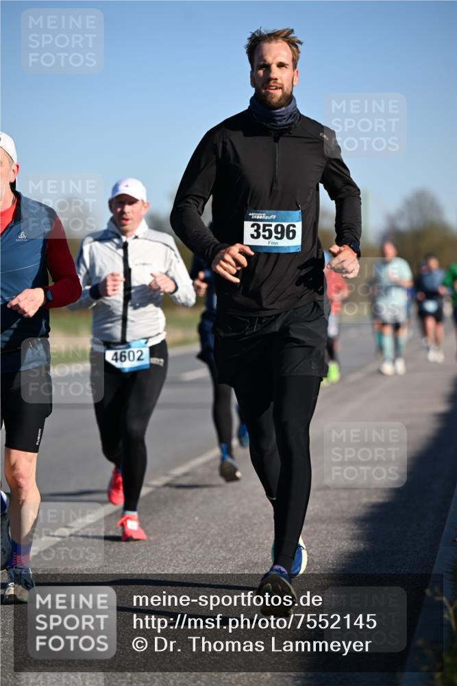 06.04.2025 - 44. Internationalen Wilhelmsburger Insellauf Dr. Thomas Lammeyer http://msf.ph/oto/7552145 06.04.2025 09:25:40 Laufen 4602, 3596 meine-sportfotos.de