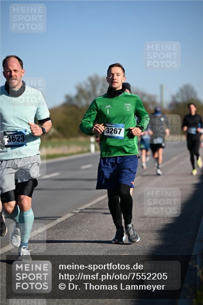 06.04.2025 - 44. Internationalen Wilhelmsburger Insellauf Dr. Thomas Lammeyer http://msf.ph/oto/7552205 06.04.2025 09:25:48 Laufen 3623, 1, 3267 meine-sportfotos.de