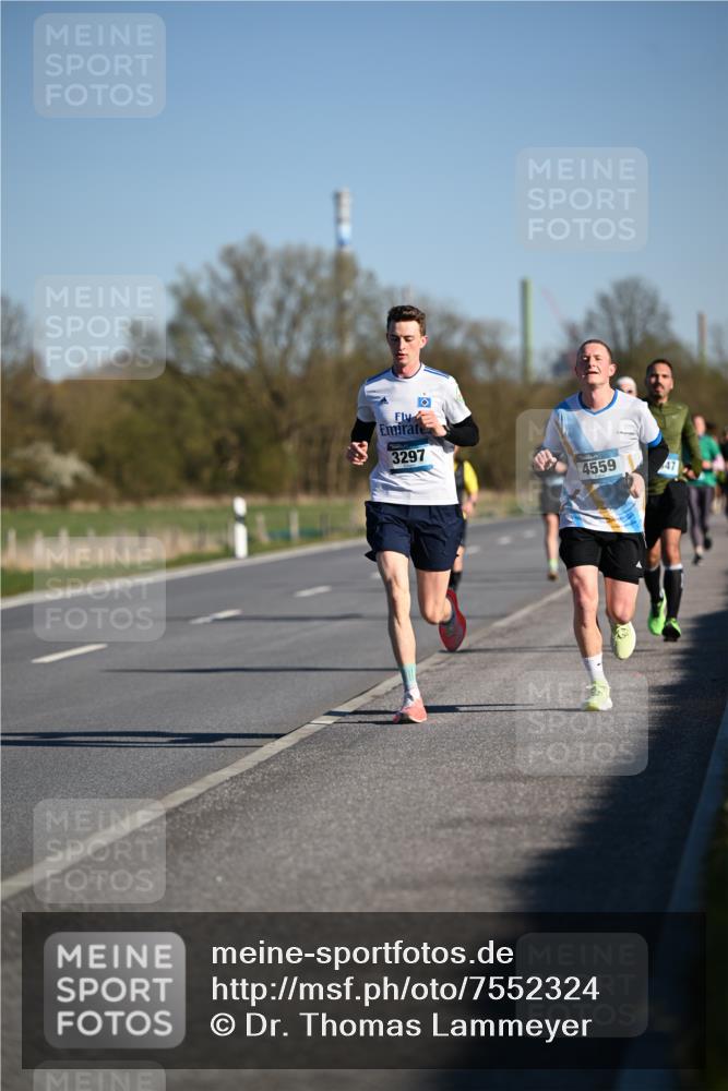 06.04.2025 - 44. Internationalen Wilhelmsburger Insellauf Dr. Thomas Lammeyer http://msf.ph/oto/7552324 06.04.2025 09:26:05 Laufen 3297, 4559 meine-sportfotos.de