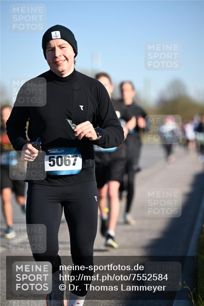 06.04.2025 - 44. Internationalen Wilhelmsburger Insellauf Dr. Thomas Lammeyer http://msf.ph/oto/7552584 06.04.2025 09:26:33 Laufen 5067, 7 meine-sportfotos.de