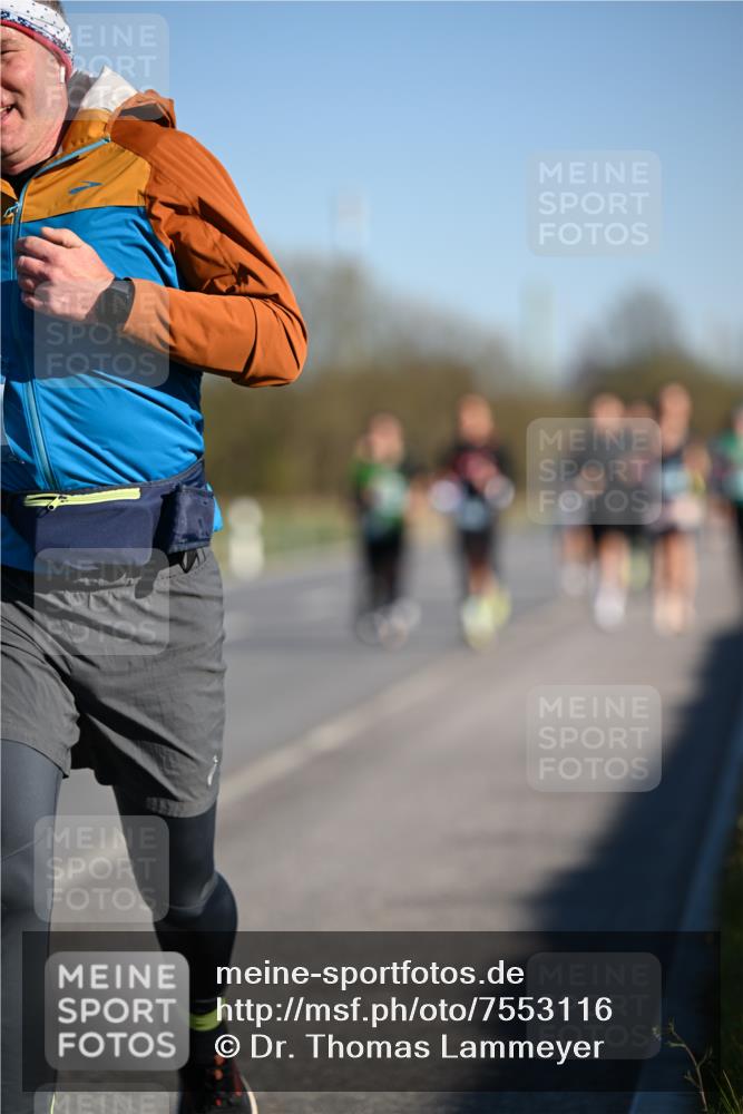 06.04.2025 - 44. Internationalen Wilhelmsburger Insellauf Dr. Thomas Lammeyer http://msf.ph/oto/7553116 06.04.2025 09:27:21 Laufen  meine-sportfotos.de