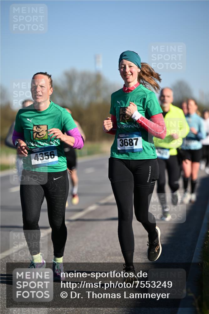 06.04.2025 - 44. Internationalen Wilhelmsburger Insellauf Dr. Thomas Lammeyer http://msf.ph/oto/7553249 06.04.2025 09:27:32 Laufen 4356, 3687 meine-sportfotos.de