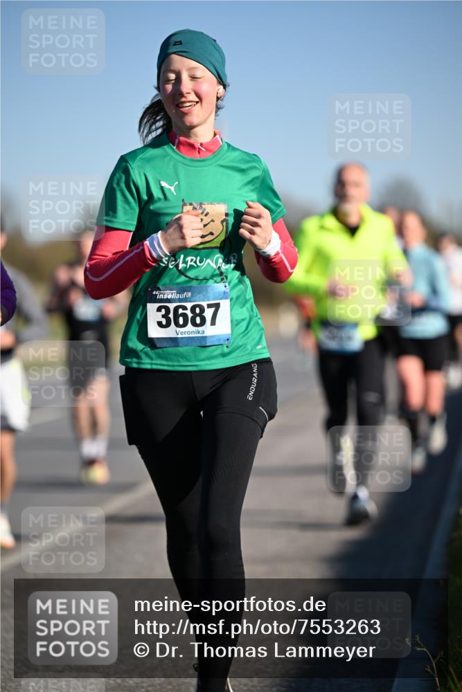 06.04.2025 - 44. Internationalen Wilhelmsburger Insellauf Dr. Thomas Lammeyer http://msf.ph/oto/7553263 06.04.2025 09:27:33 Laufen 3687 meine-sportfotos.de