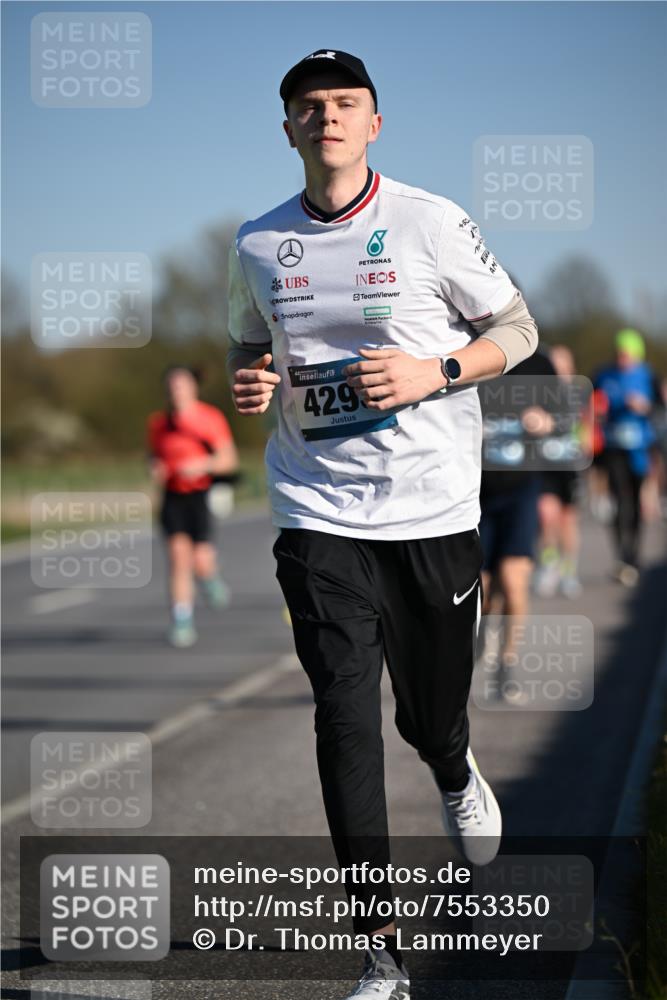 06.04.2025 - 44. Internationalen Wilhelmsburger Insellauf Dr. Thomas Lammeyer http://msf.ph/oto/7553350 06.04.2025 09:27:41 Laufen 429, 450 meine-sportfotos.de