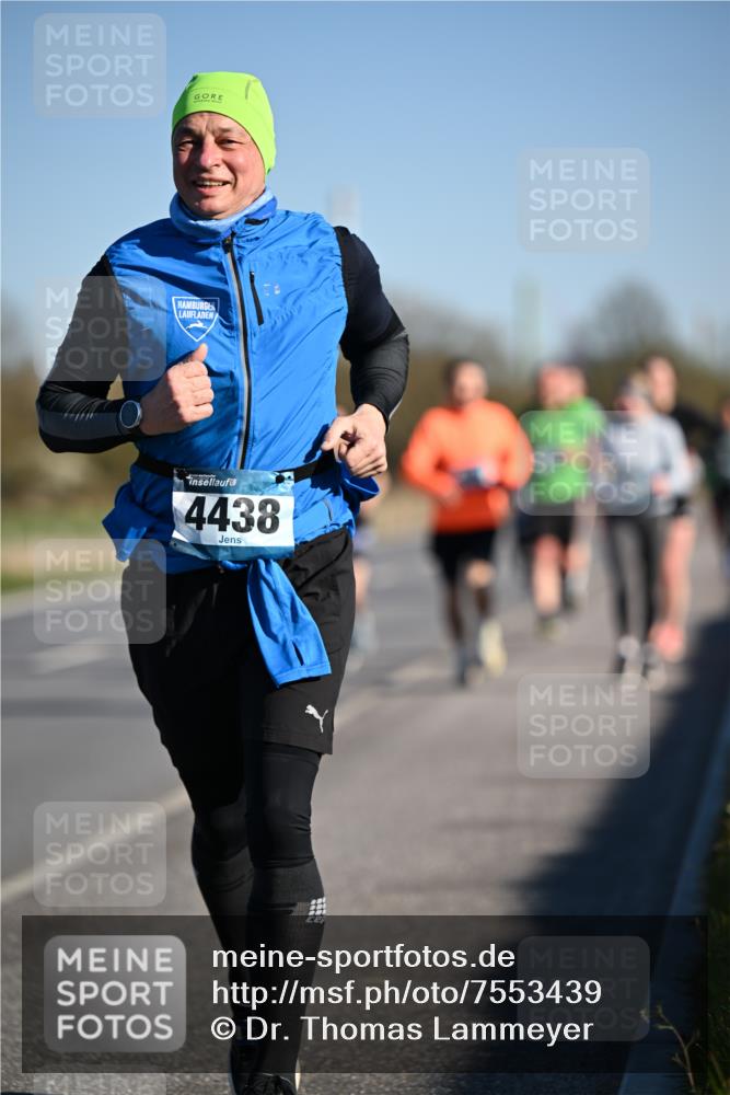 06.04.2025 - 44. Internationalen Wilhelmsburger Insellauf Dr. Thomas Lammeyer http://msf.ph/oto/7553439 06.04.2025 09:27:49 Laufen 4438 meine-sportfotos.de