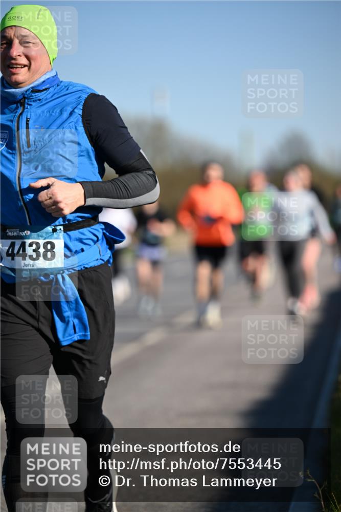 06.04.2025 - 44. Internationalen Wilhelmsburger Insellauf Dr. Thomas Lammeyer http://msf.ph/oto/7553445 06.04.2025 09:27:49 Laufen 4438 meine-sportfotos.de